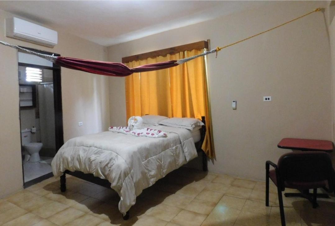 Arnold'S Guest House San Ignacio Dış mekan fotoğraf