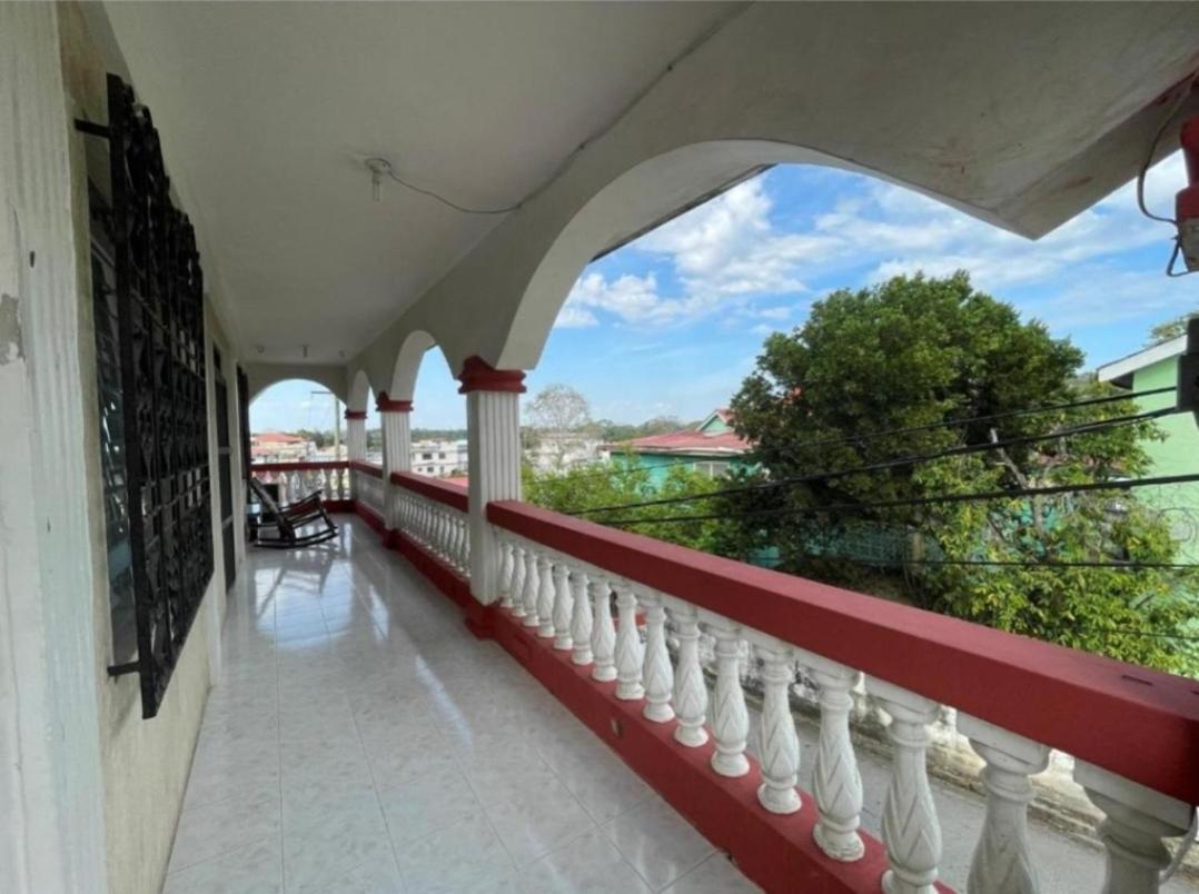 Arnold'S Guest House San Ignacio Dış mekan fotoğraf